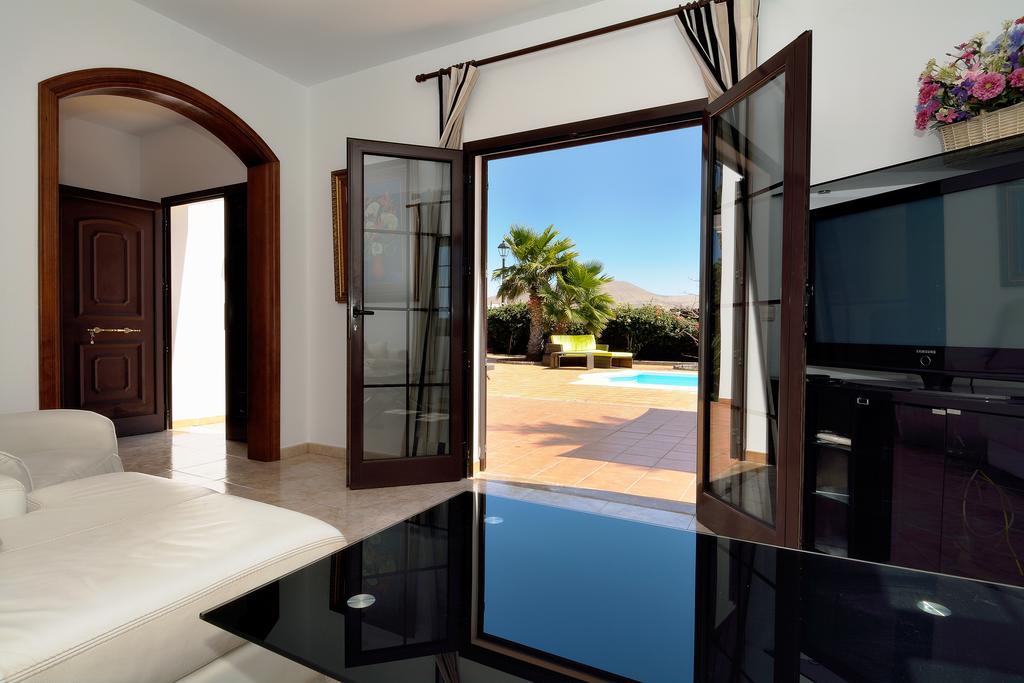Villa Paradise Private Pool Yaiza By Pvl Εξωτερικό φωτογραφία